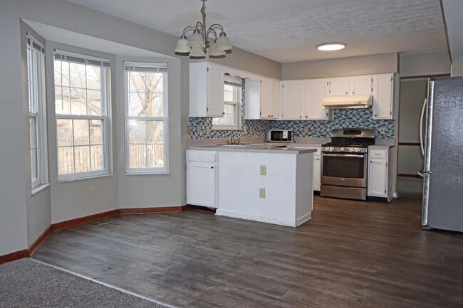 Building Photo - 4862 Roger Allen Ct