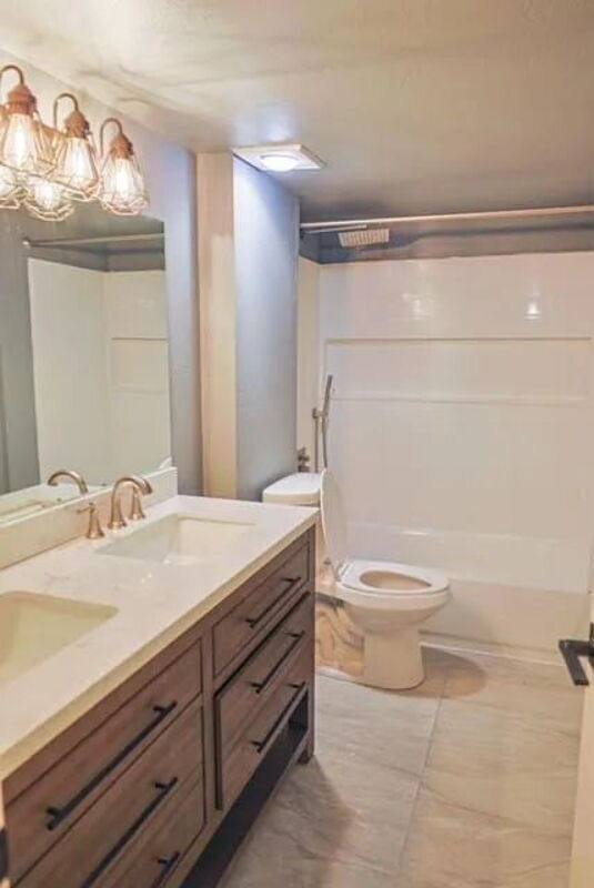 Building Photo - 3580 Dill Dr