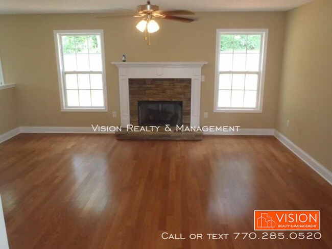 Building Photo - 413 Charleston Pl