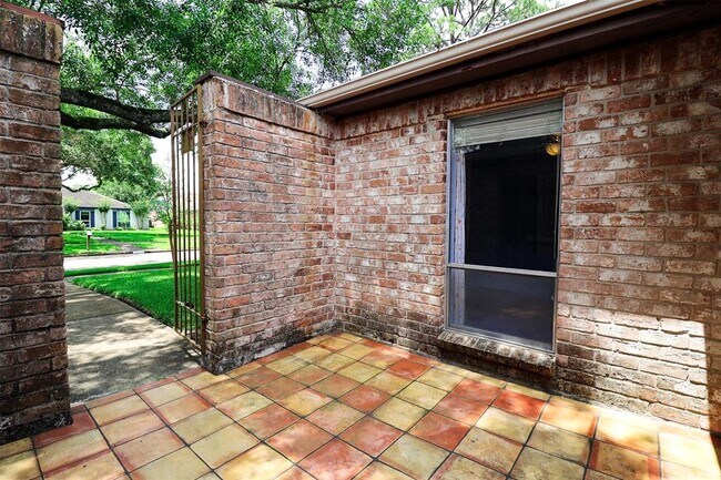 Building Photo - 14202 Ella Lee Ln