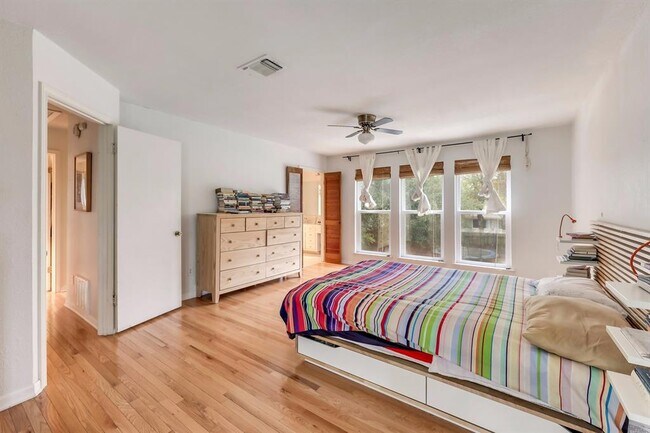 Building Photo - 11418 Pradera Dr
