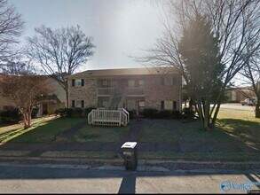 Building Photo - 6209 Friar Tuck Dr NW