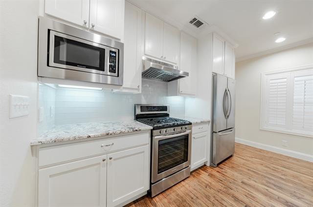 Building Photo - 4133 Hyer St