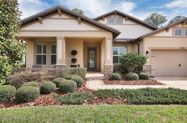 Building Photo - 331 Los Alamos St