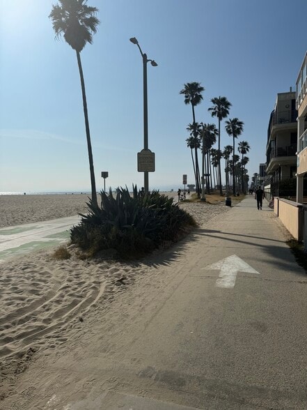 Building Photo - 20 29th Ave