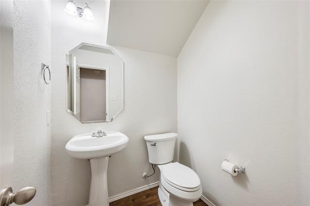 Building Photo - 7500 Lazy Spur Blvd