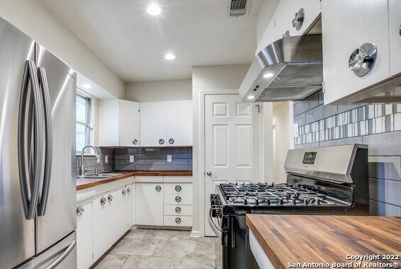 Building Photo - 411 Dresden Dr