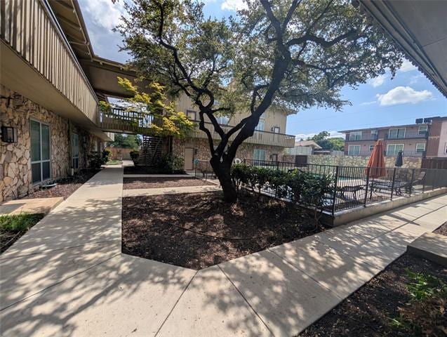 Building Photo - 2923 Shelby Ave