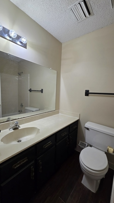 Building Photo - 3089 S Wesley Ct