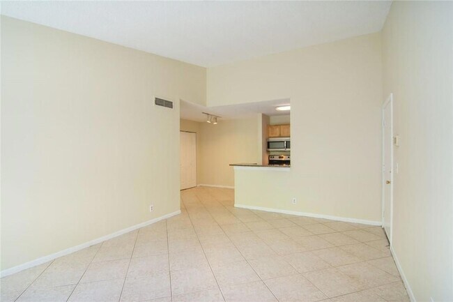 Building Photo - 10701 Cleary Blvd