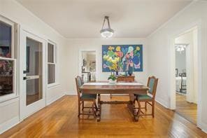 Building Photo - 5843 Vanderbilt Ave