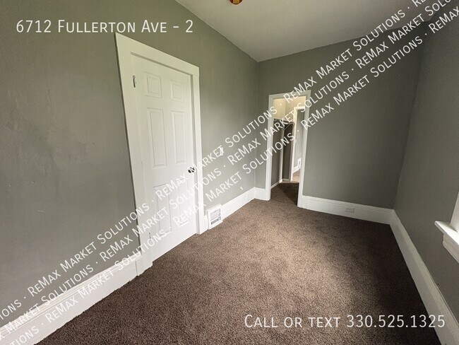 Building Photo - 6712 Fullerton Ave