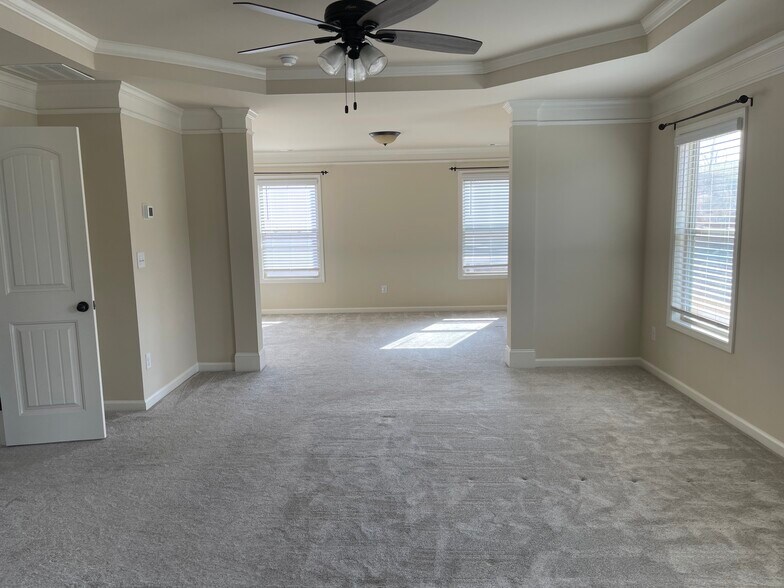 Building Photo - 5320 Austrian Pine Ct