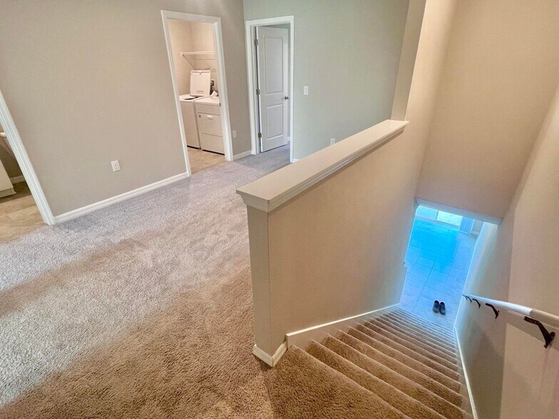 Building Photo - 17125 Blowfish Dr