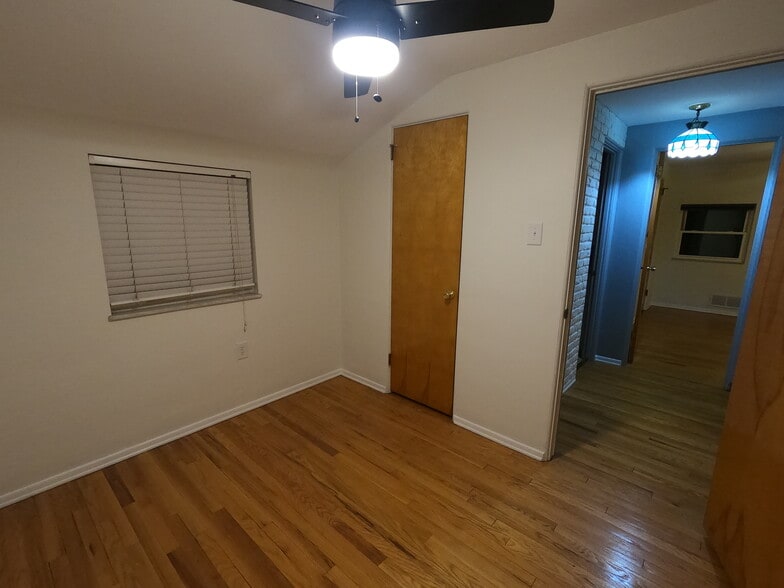 Office closet - 1714 Fair Acres Ave