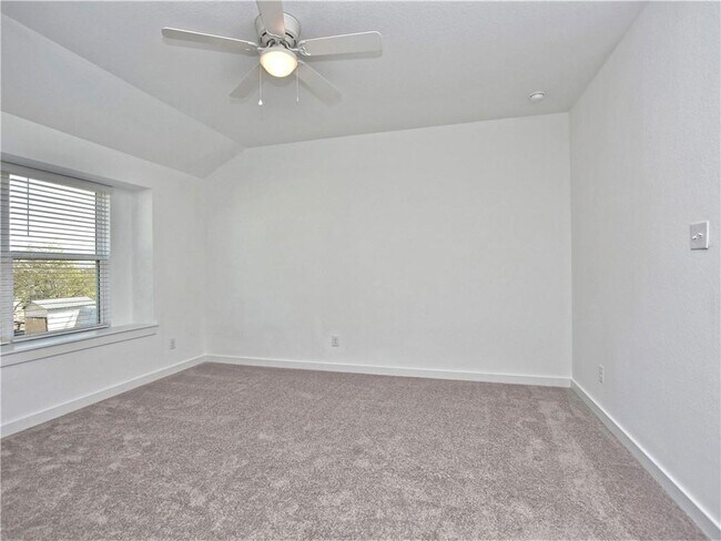 Building Photo - 17301 Leafroller Dr