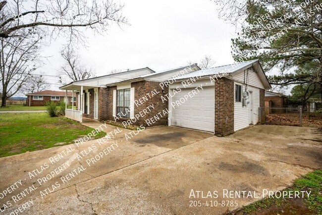 Building Photo - 3901 Grunden Dr SW