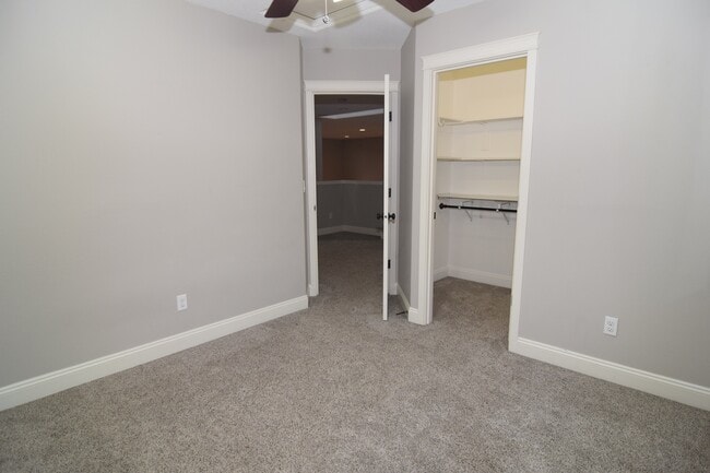 Building Photo - 21524 SW Parkin Ln