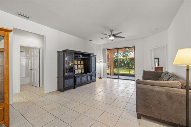 Building Photo - 5808 Hidden Falls Ln
