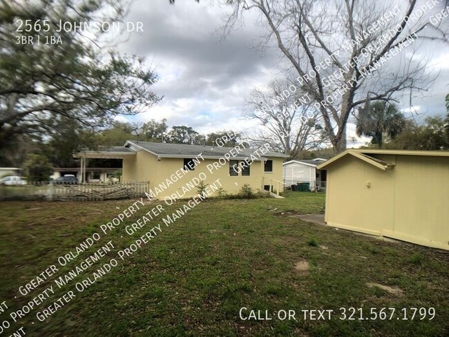 Building Photo - 2565 Johnson Dr