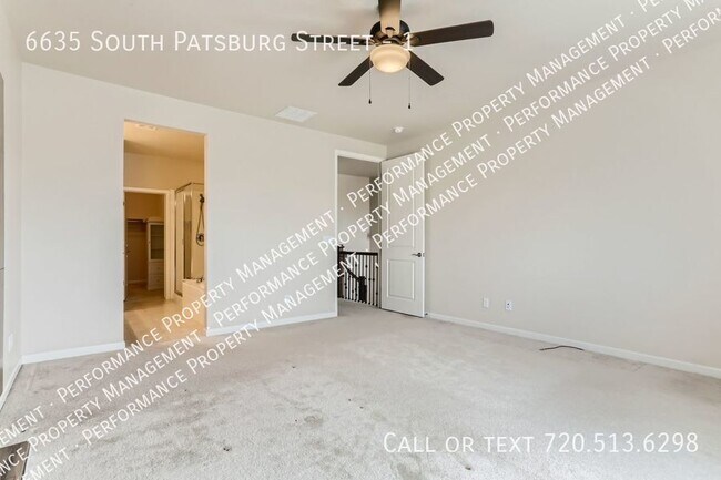 Building Photo - Beautiful Beacon Point Townhome