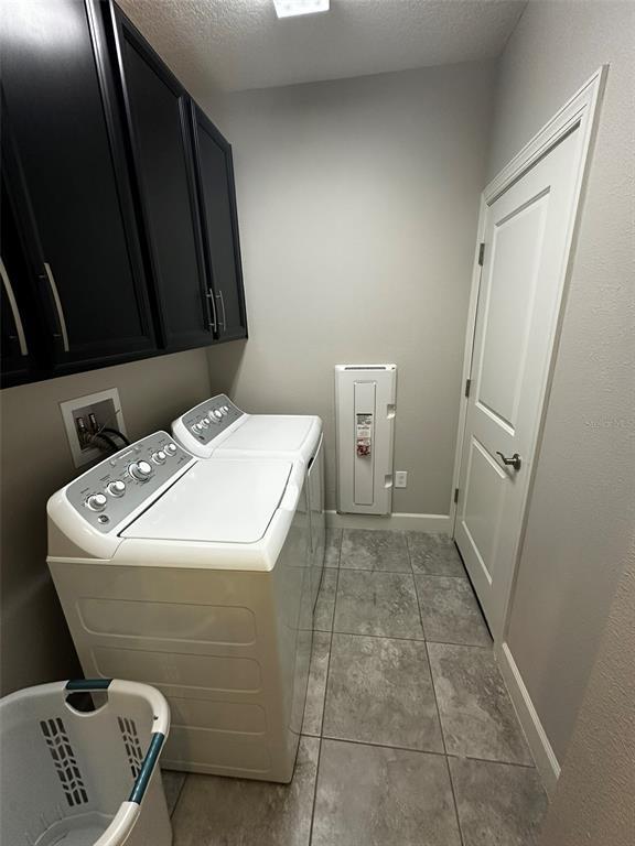 Building Photo - 6072 Moorings Dr S