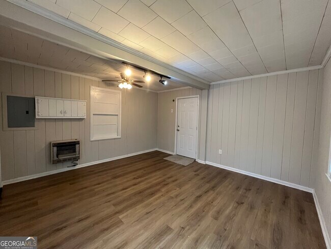 Building Photo - 1473 GA-16