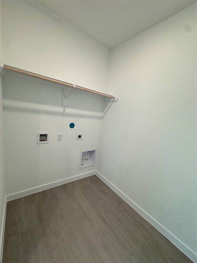 Building Photo - 6423 Green Pedal Ln