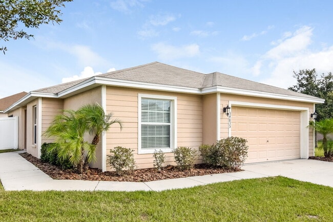 Building Photo - 34835 Redding Ln