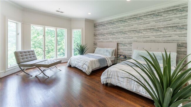 Building Photo - 70 Finch Forest Trail NW