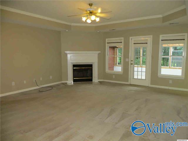 Building Photo - 111 Capote Dr