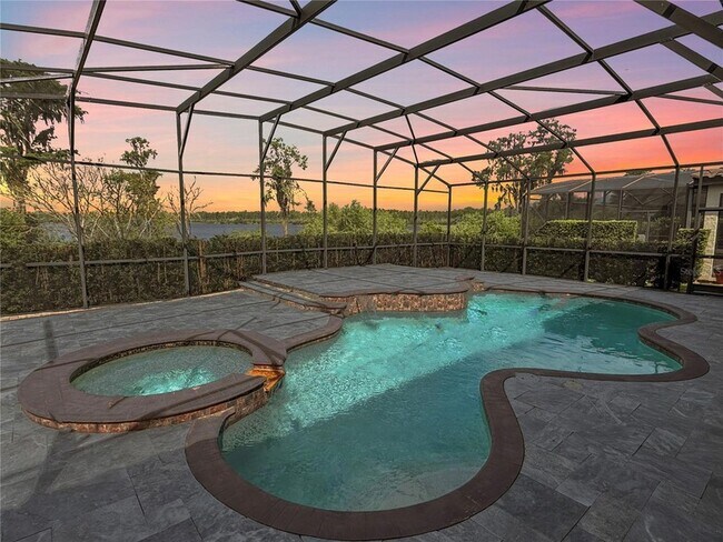Building Photo - 8394 Lookout Pointe Dr