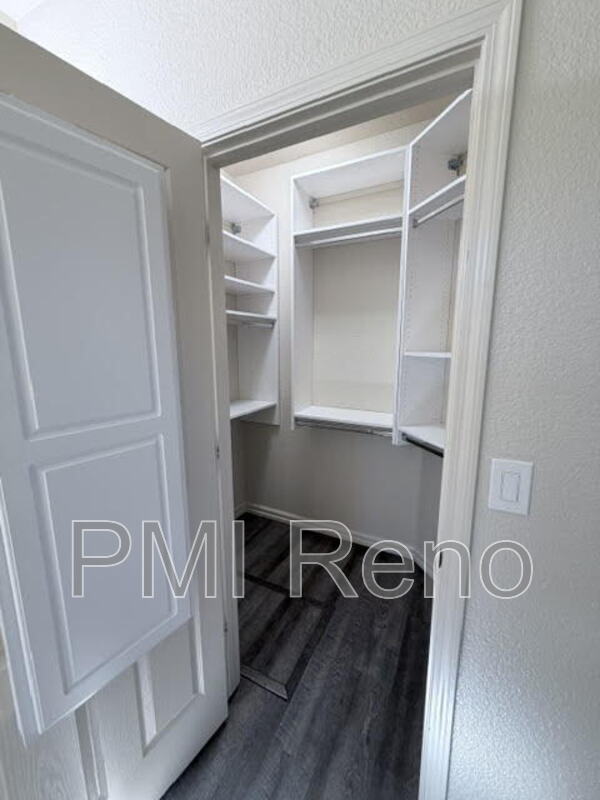 Building Photo - 3736 Culpepper Dr