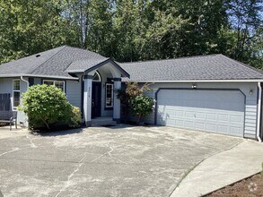 Building Photo - Spacious Lake Stevens Rambler with A/C