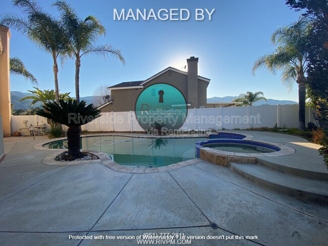 Building Photo - 1375 Williamsburg Ln