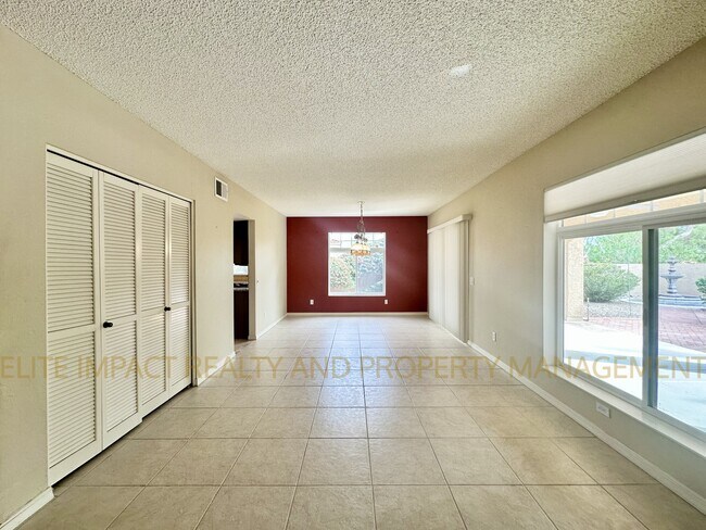 Building Photo - 64427 E Rolling Rock Ct