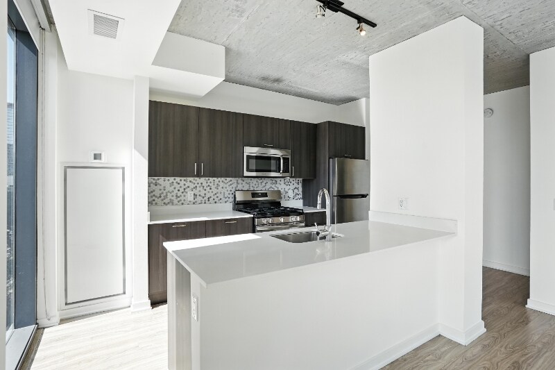 Building Photo - 1305 S Wabash Ave