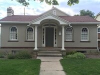 Building Photo - Charming Vintage Family Home Close to the University of Utah