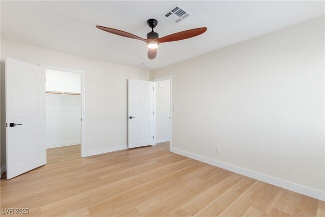 Building Photo - 2554 New Morning Ave