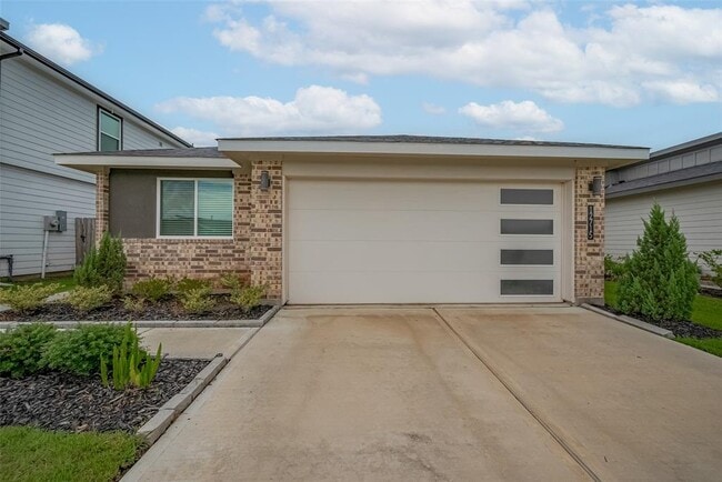 Primary Photo - 12715 Basinghall Ln