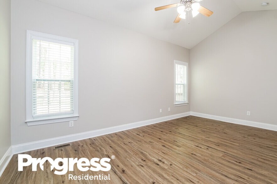 Building Photo - 253 Keller Dr
