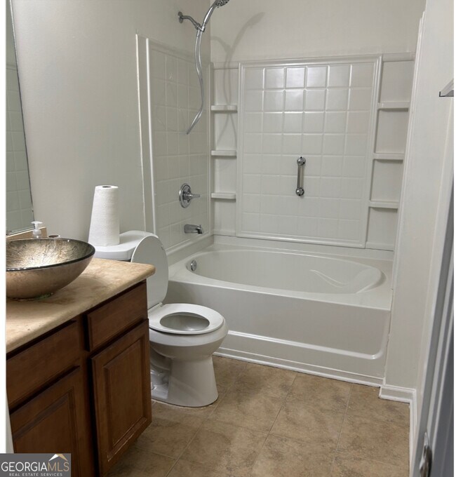 Building Photo - 10101 Waldrop Pl