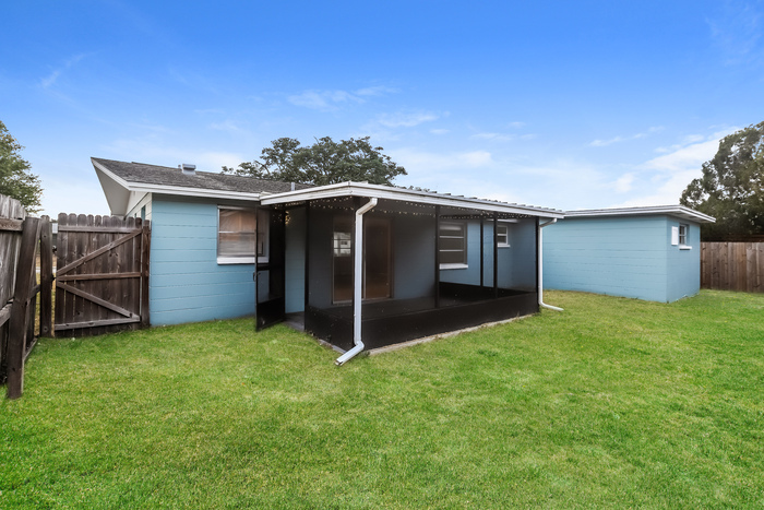 Building Photo - 3011 Matchlock Dr