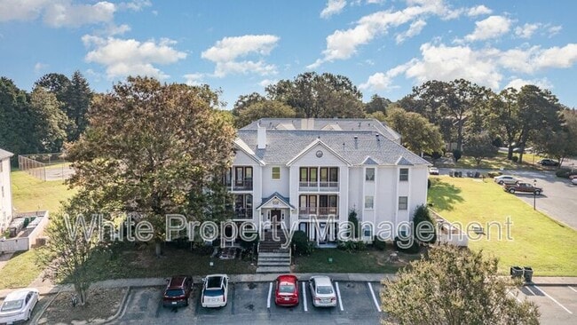 Building Photo - 6165 Meadow Rose Ln