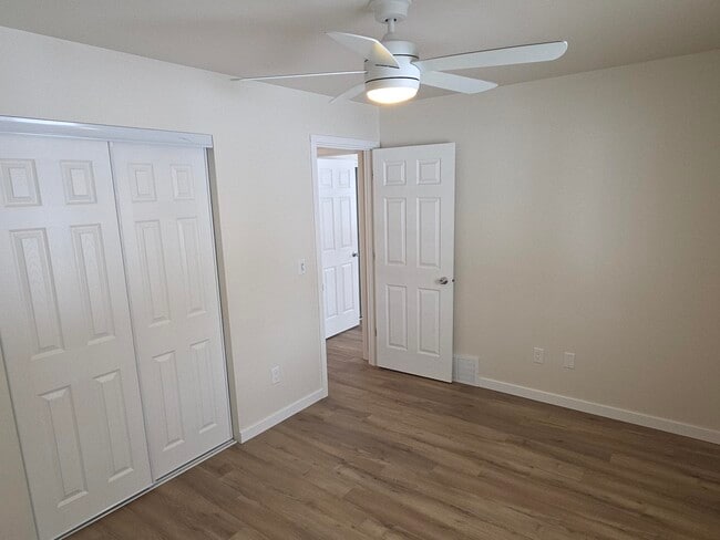 Building Photo - 539 East Ave