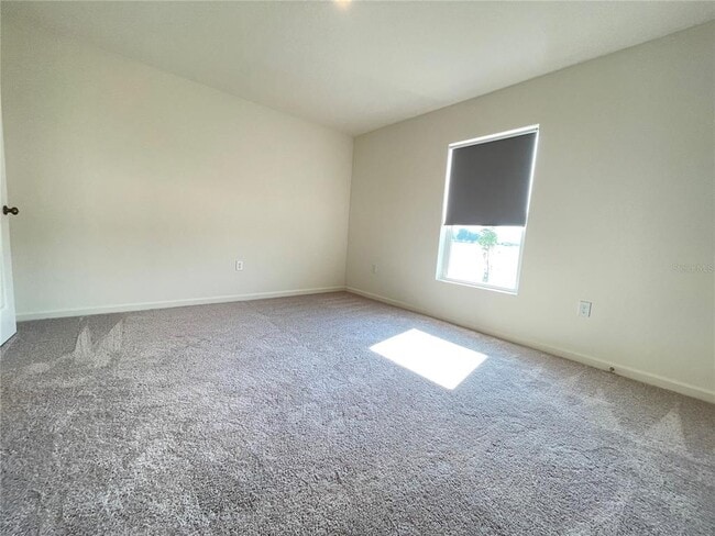 Building Photo - 2122 Kansas Rd