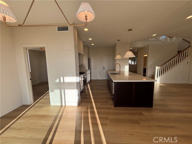 Building Photo - 33 Grassy Knoll Ln
