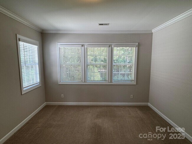 Building Photo - 11432 McGinns Trace Ct