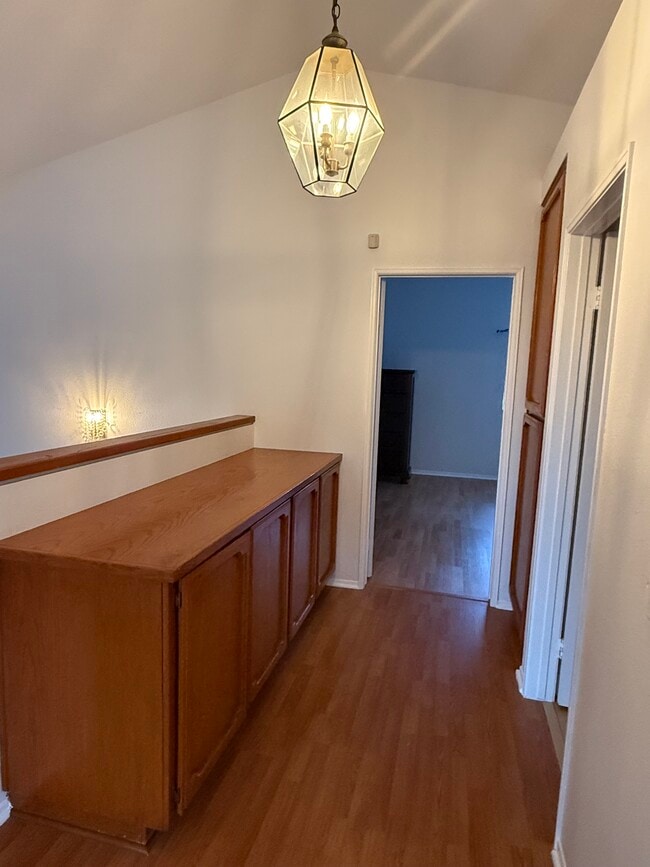 Building Photo - 2466 Robert Rd