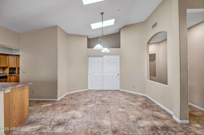 Building Photo - 8632 W Via Montoya Dr